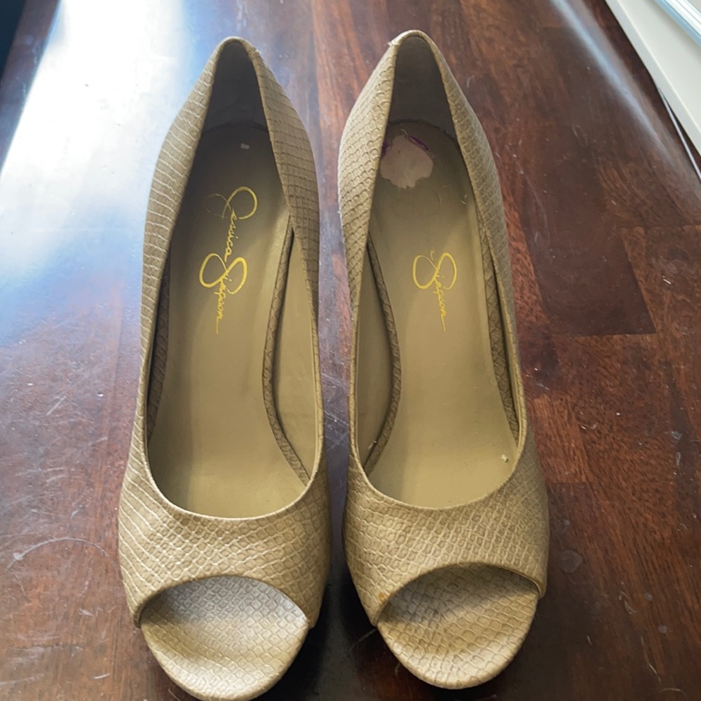Jessica Simpson wedges